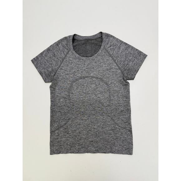 Lululemon grey swifthy tech short sleeve 2.0 - size 4 - Picture 5 of 5